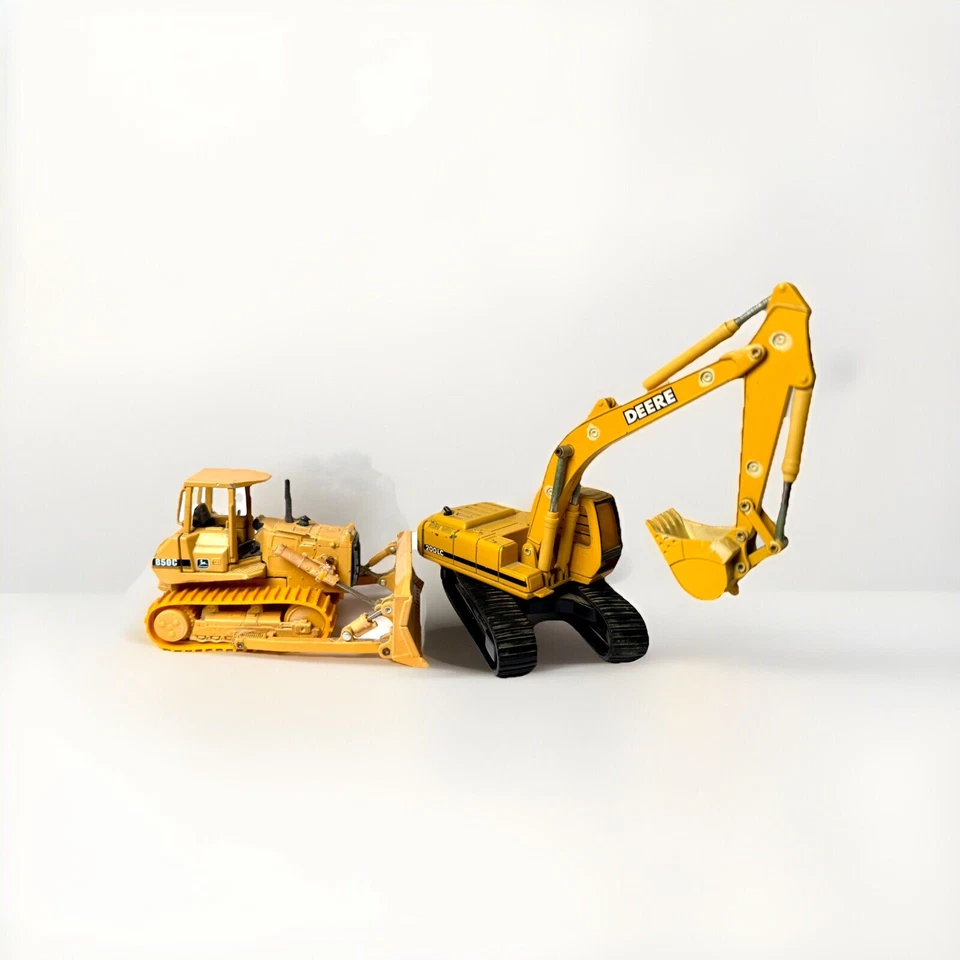 ERTL USA John Deer Lot Bulldozer 2337 & Digger 2747 Used Vintage Condition READ - Image 2 of 4