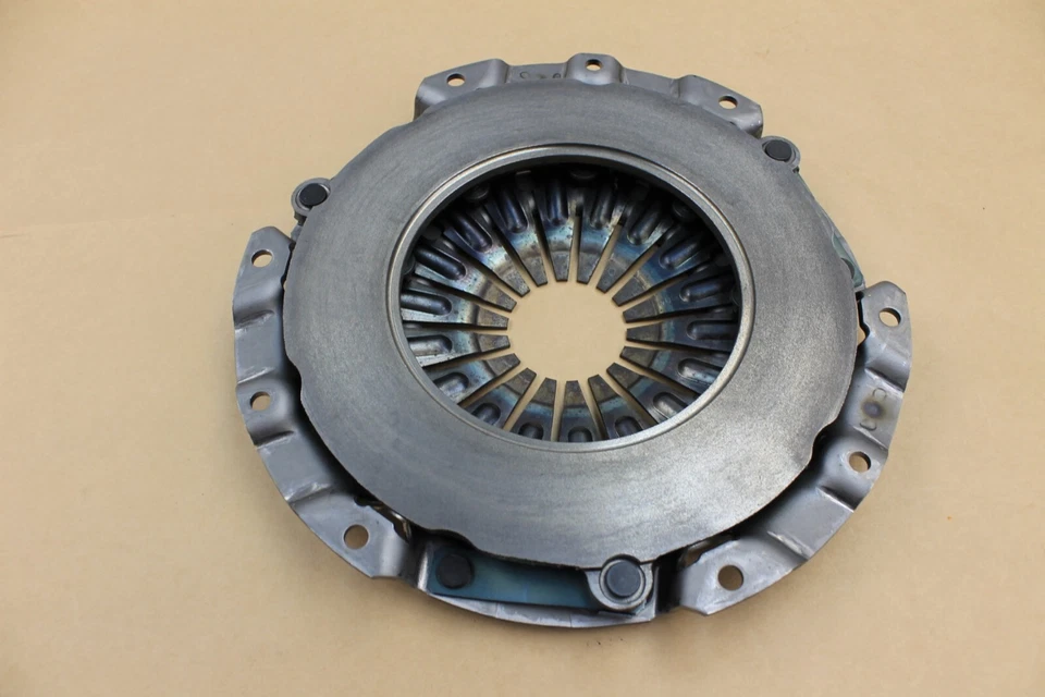 Ford OEM 2010-2012 Fusion, Mercury Milan Manual Clutch Pressure Plate Assembly - Image 3 of 4