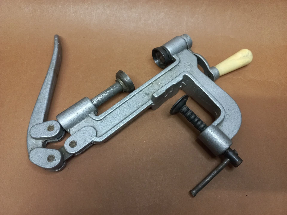 Soviet Vintage Screw for Hunting Shells 12K,USSR Reloading,Hunting Cartridge - Image 2 of 4