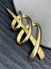 Vintage Brooch  Pin Signed JJ 1986 gold swirl abstract modernist ￼2.5 ”