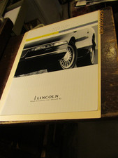1994 Lincoln Car Sales Brochure Town Car Mark 8 Continental NOS 11x8.5