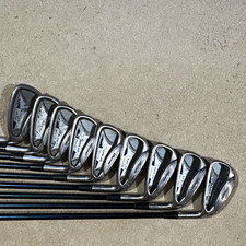 Mizuno MX-19 Iron Set 9 Clubs Right-Handed Regular Graphite Shafts 3-sw