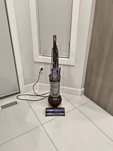 Dyson Ball Animal 3 Upright Vacuum Cleaner - (For Parts Please Read Description)