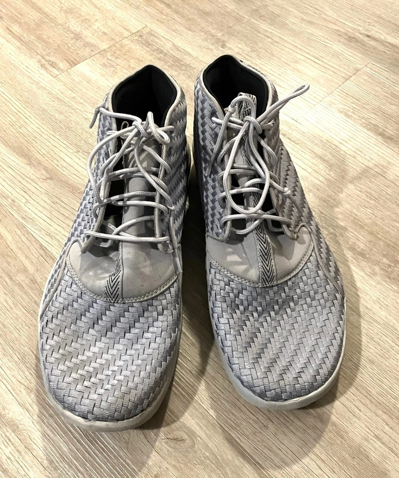 Size 12 - Air Jordan Eclipse Gray - Nike 724010-019. Used Good Condition - Image 2 of 4