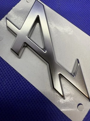 LOGO A ALPINE RENAULT BADGE ARGENT Trappe Essence A110 A310 A290 R CLIO MEGANE - Photo 1/4
