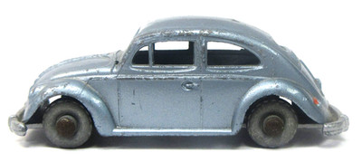 Budgie #8 VW VOLKSWAGEN SEDAN Oval Window METAL Wheels 1:76 diecast