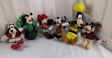 Goofy Doll Disneyland Resort Plush lot of 6, Santa, Packers, Canada, Pirates...