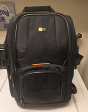Case Logic SLRC-206 SLR Camera and 15.4-Inch ...