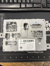 11-15 Mercedes C300 Rear Sam Fuse Relay Box Module Id 5dk01077581 11-15 Mercedes C300 Rear Sam Fuse Relay Box Module Id 5dk01077581
