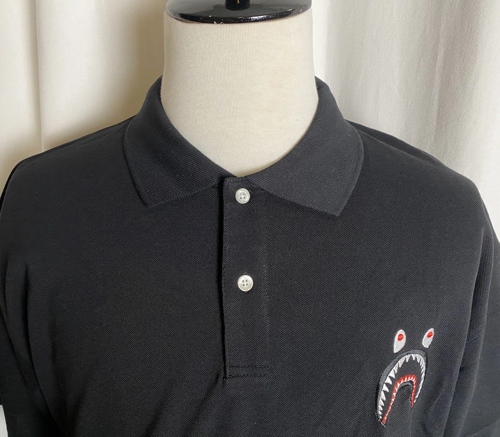 A BATHING APE (BAPE) Camicia abito da bagno scimmia Bape squalo cucito colletto nero XXL esclusiva Giappone