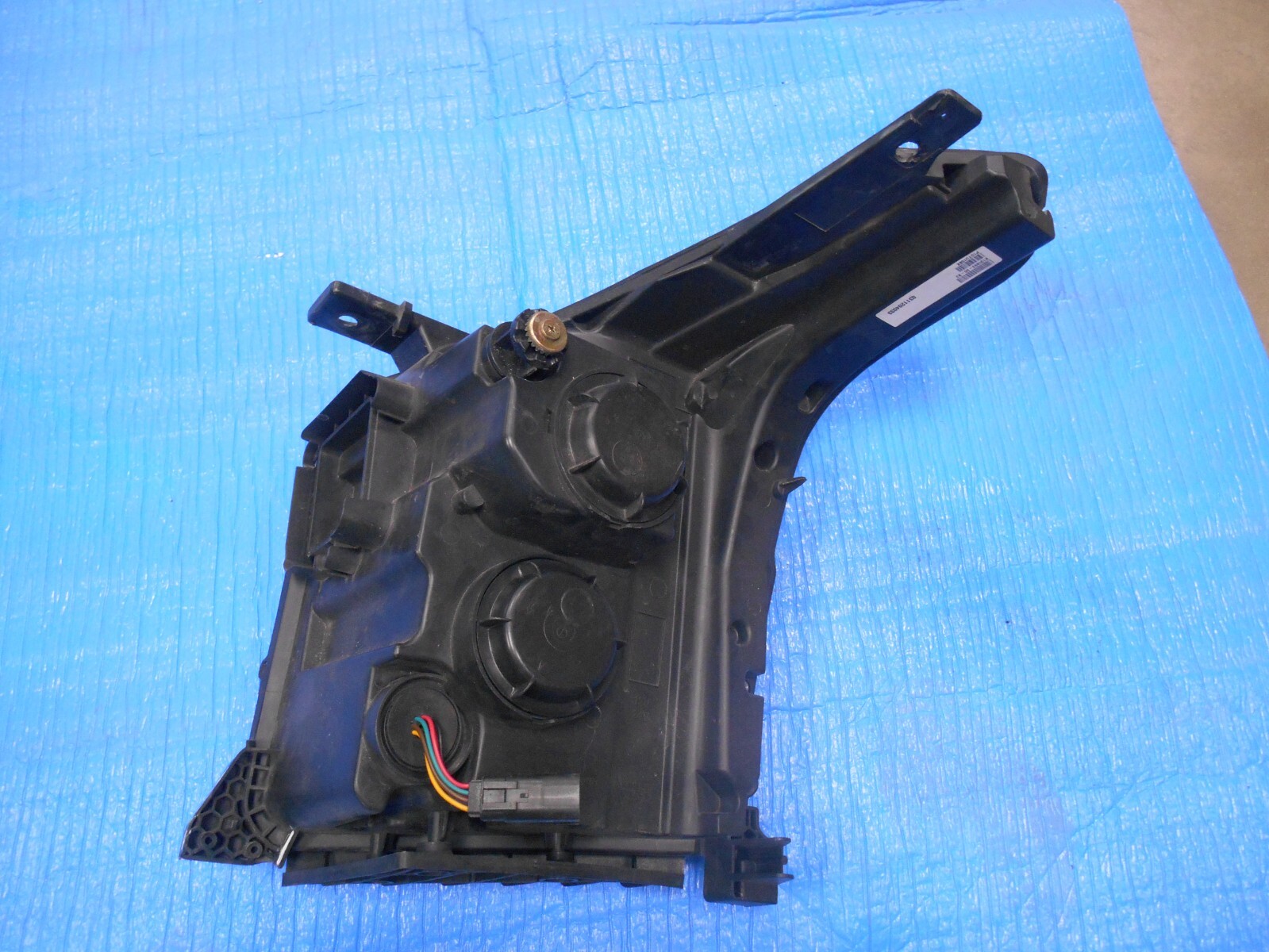 Fits 15-18 GMC Yukon LED Switchback Projector Headlight RIGHT