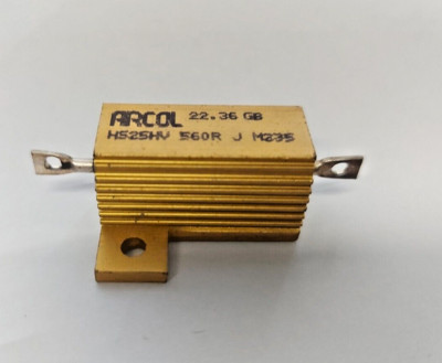 4 x Arcol Drahtwiderstand HS25HV 560R J M235