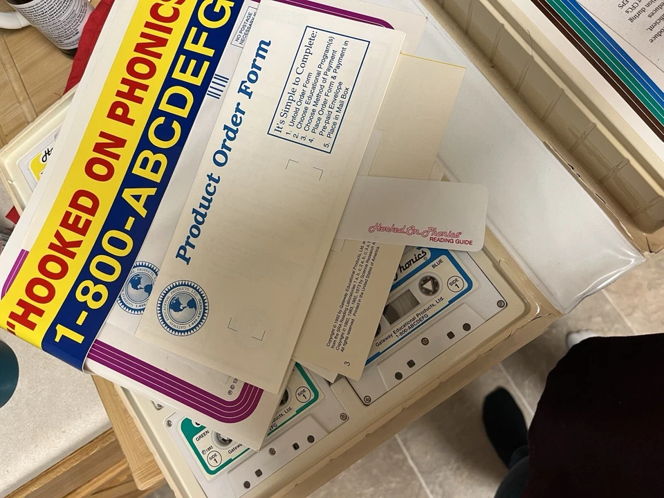 Juego de aprendizaje de fonética enganchado de colección 1992 libros faltantes 1 y 3 Foto 2 de 4