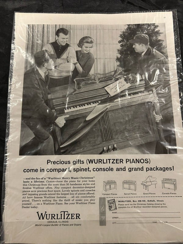 Vintage Wurlitzer Advertisement (Undated 50's or 60's) House Beautiful Magazine