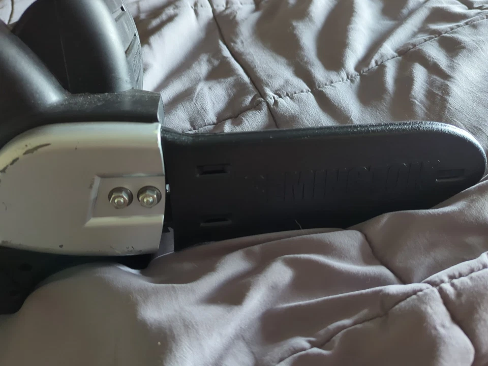 Remington Cordless 8" Chainsaw 18V Battery Powered Model RM0818B - Image 3 of 4