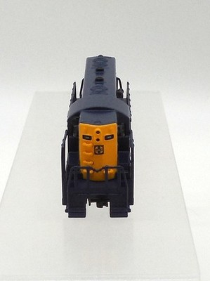 Lot - Lionel GP-9 AEC Glow In The Dark Engine