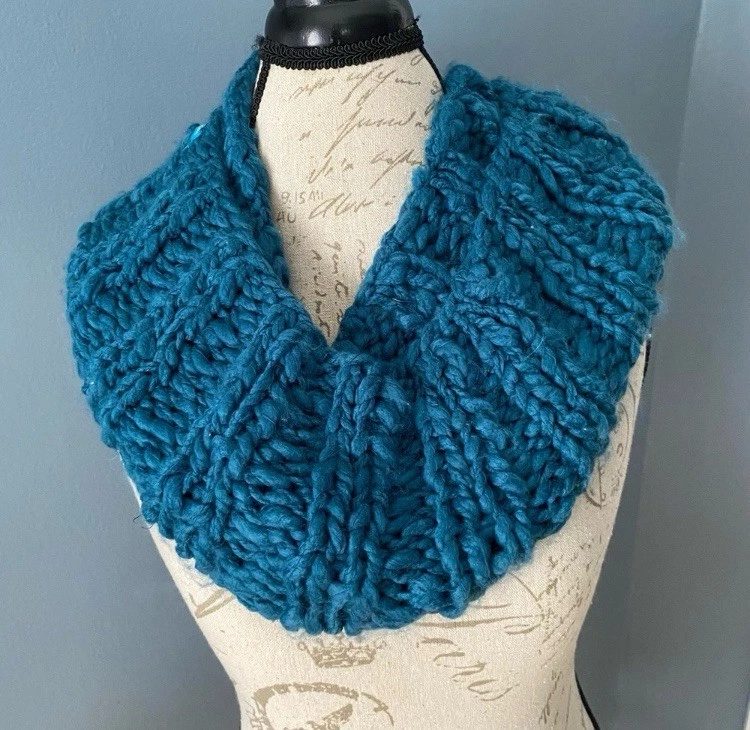 NEW Burton Nana Cowl Scarf Womens OS Jaded Teal Winter Outdoor Ski Gorpcore Soft