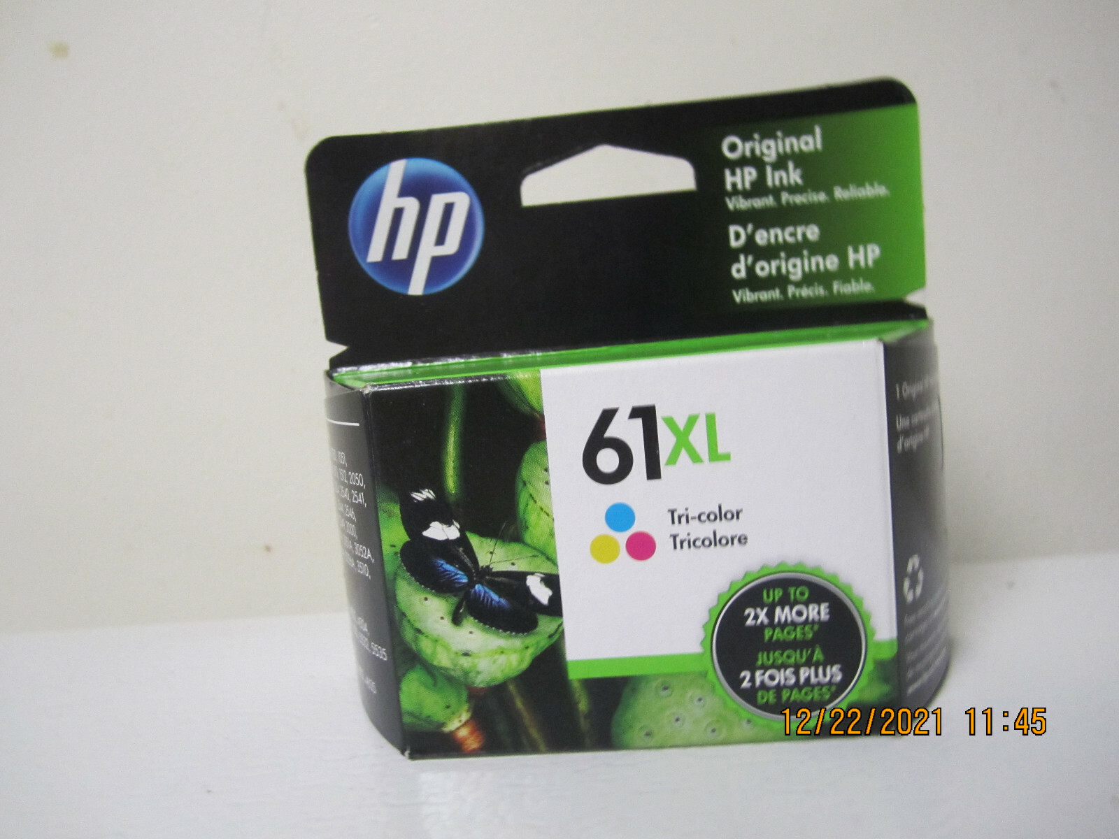 HP 61XL Tri-Color Ink Cartridge High Yield Expires May 2025-image