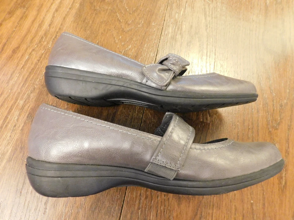 Arco lateral Easy Street Comfort Wave gris Mary Jane correa talla 8,5 WW (extra ancho) Foto 4 de 4
