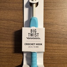 Joann Big Twist Ergonomic Crochet Hook, Size H / 5 mm, Aqua Plastic, New