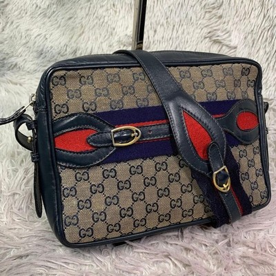 Authentic GUCCI GG Pattern Shoulder Bag 18cm x 25cm x 6cm Black Leather