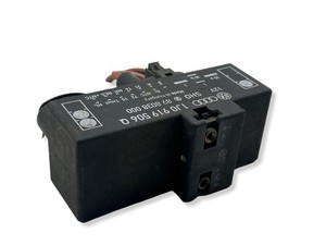 Volkswagen Golf IV 2000 Benzin Relais Kühlerlüfter 1J0919506Q NAB70644