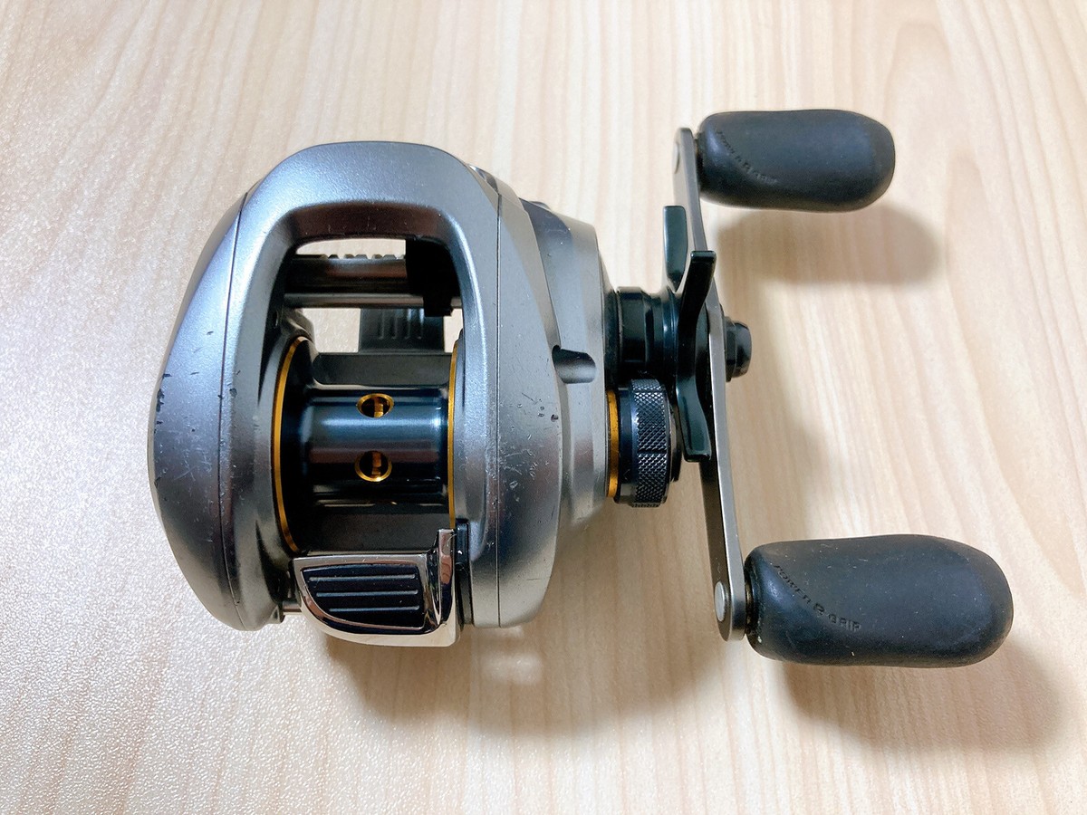リール SHIMANO ALDEBARN Mg7 Super SHIP S A-RB Shimano 09 Aldebaran Mg7 Right Handed Bait Casting Reel From