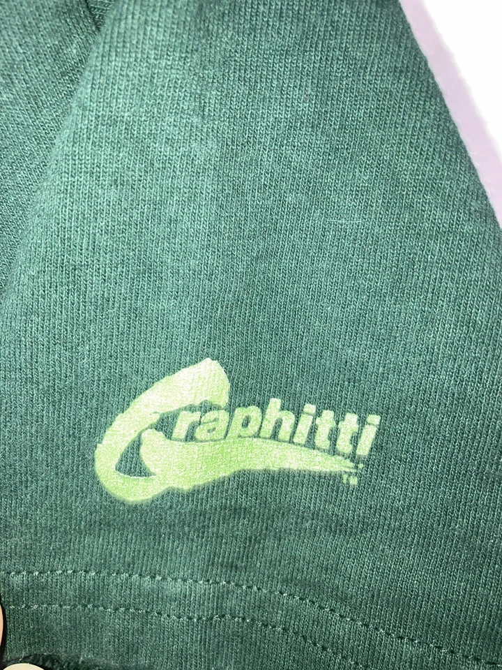 Camiseta Green Arrow Graphitti Designs DC Comics Verde Talla Pequeña Foto 2 de 3