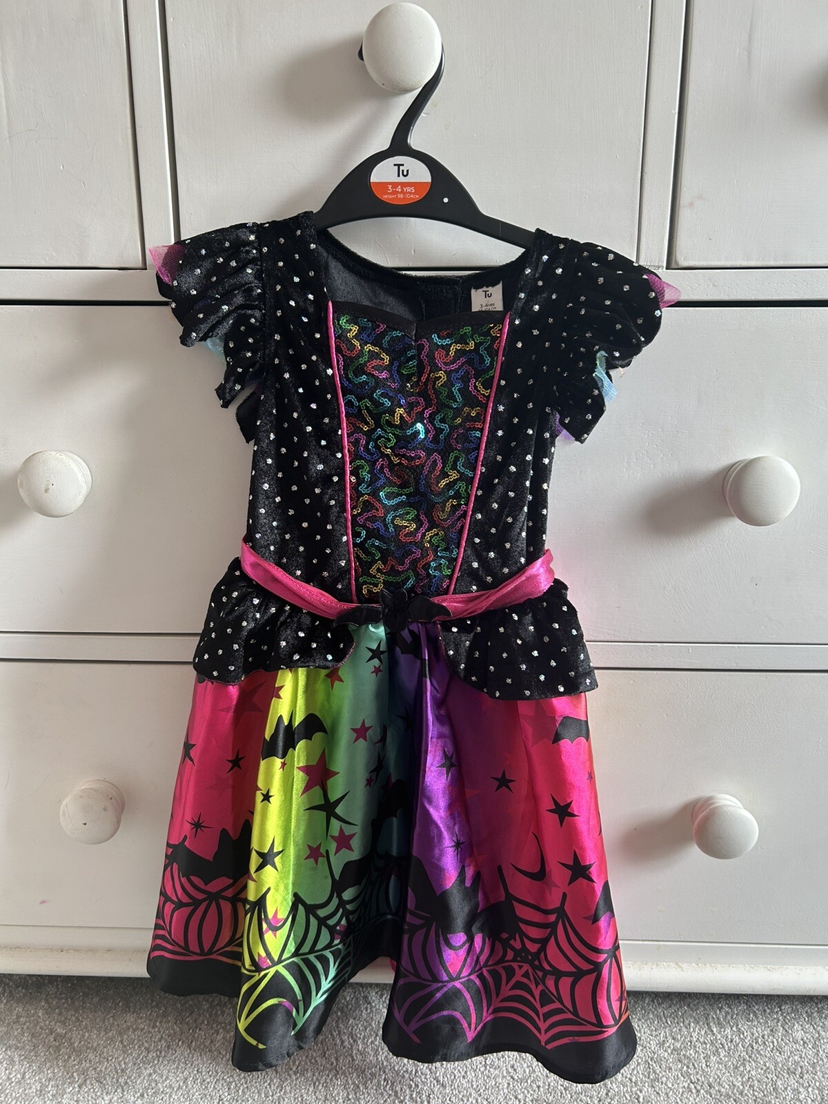 TU Girls Halloween Fancy Dress Witch Costume 34 Years eBay