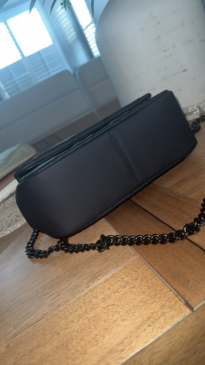 NWT TORY BURCH 149682 WILLA MATTE BLACK SMALL ADJUSTABLE SHOULDER