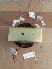 Trasformatore d'alimentazione per fonovaligia, preamlificatore, radio a valvole.