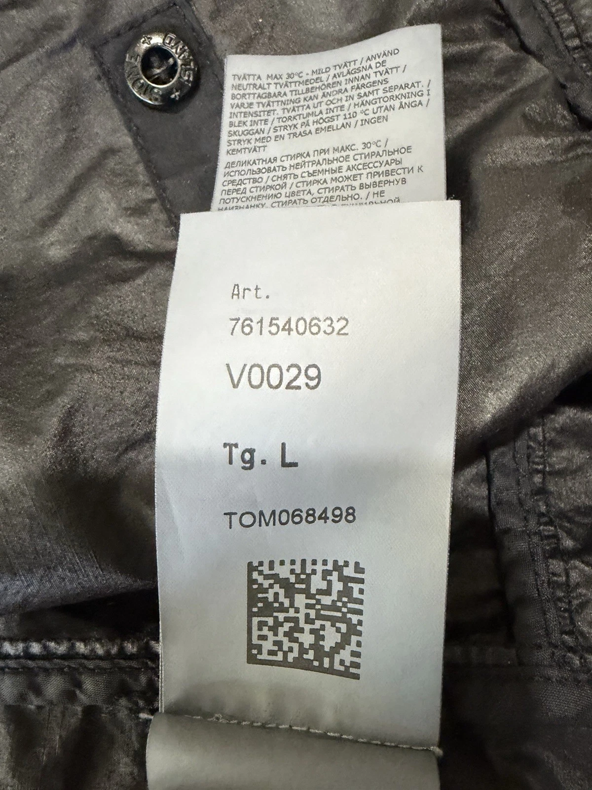 Stone Island Naslan Light Watro Hooded Jacket Black Large 761540632 $1040 - product detail image 6