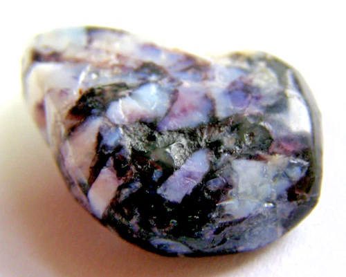 BEAUTIFUL RARE TIFFANY STONE TUMBLESTONE - OPALISED FLUORITE - USA - 2.6 cms