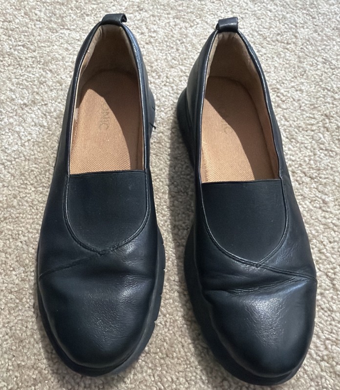 Vionic Linden Slip On Womens Sz 10 Black Leather Comfort Orthopedic Shoe Loafer