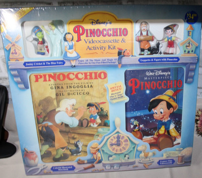 Disney Pinocchio Videocassette Activity Kit w/ Storybook & Figurines