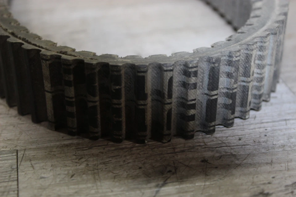 2014 Polaris Rmk 800 3211115 传动皮带配件 — 第 3/4 张图片