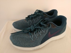 nike lunar apparent women's