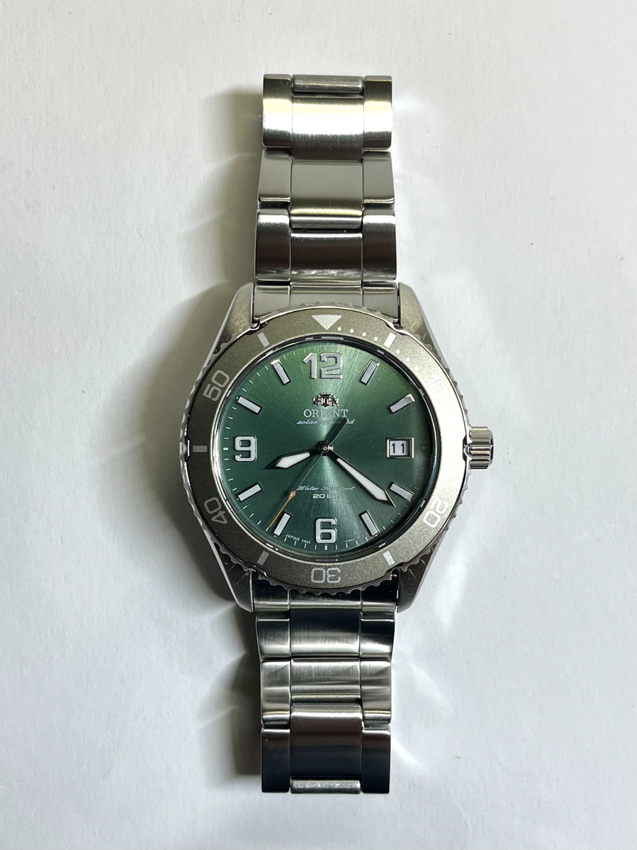 Orient Mako 40 RN-WJ0001E Men's Watch Solar Green Date 2024 Orient Mako 40 RN-WJ0001E Men's Watch Solar Green Date 2024