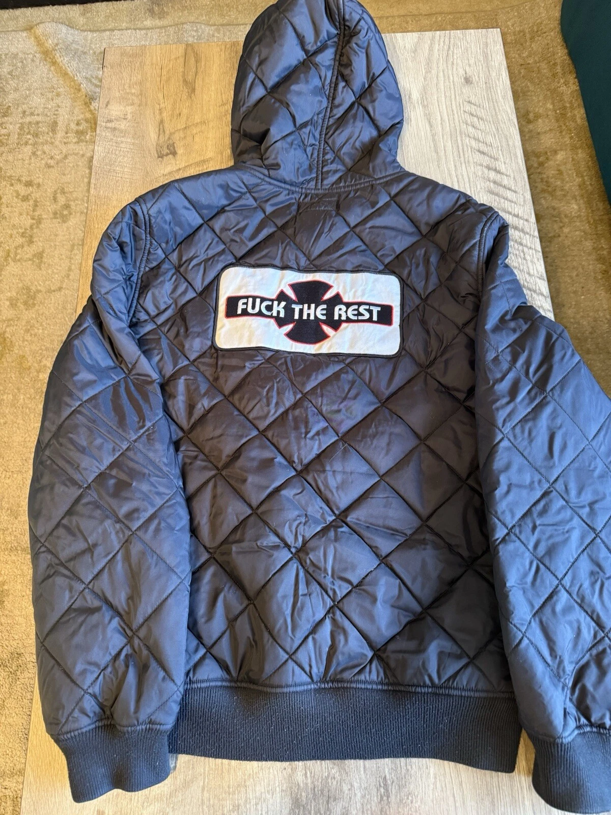Veste matelassée homme Supreme Independent FW15 F The Rest noir moyen