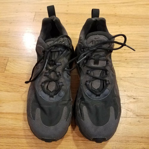 nike react 270 triple black