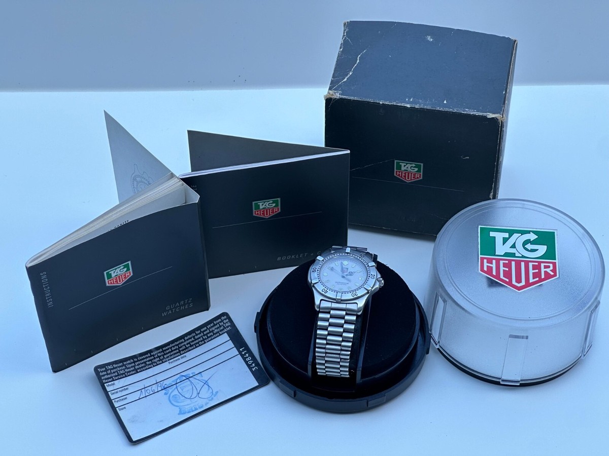 TAG Heuer 2000 Professional 200m Quartz Men's Dive Watch WE1111-R