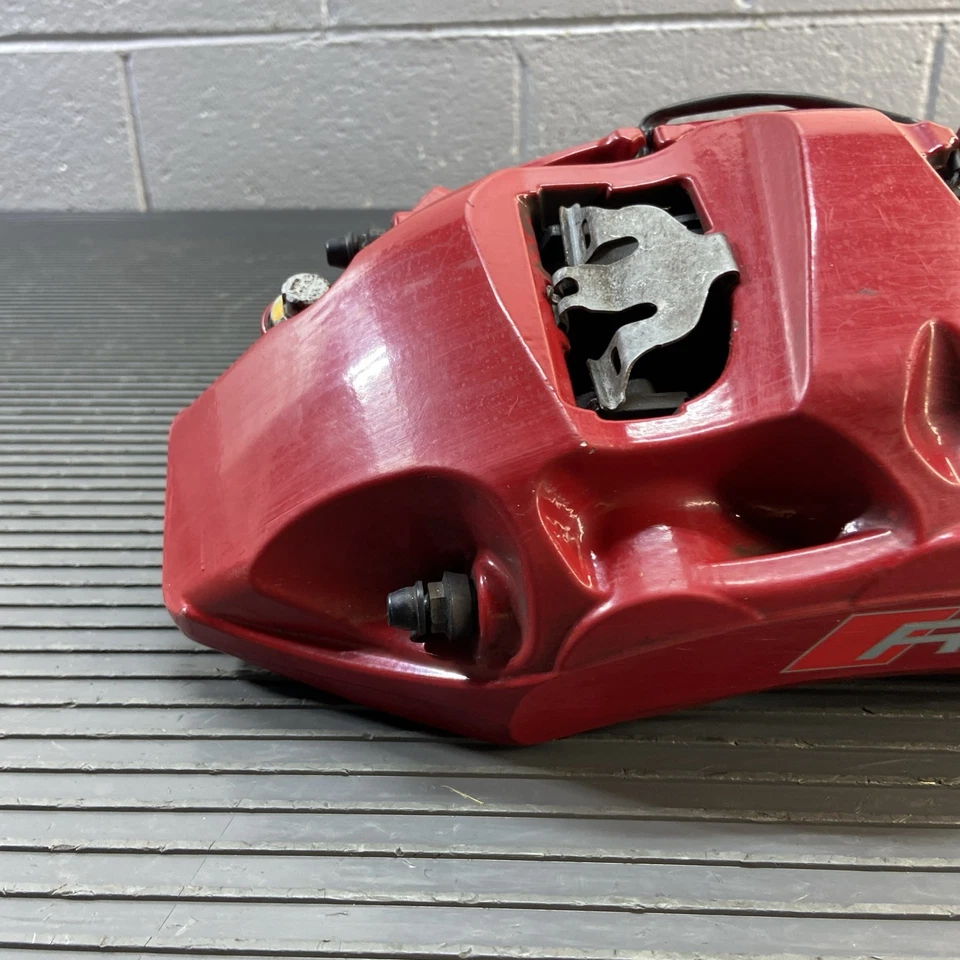Pinza de freno delantera izquierda roja Audi RS5 2018-2023 8W0615105FC OEM NOTE Foto 4 de 4