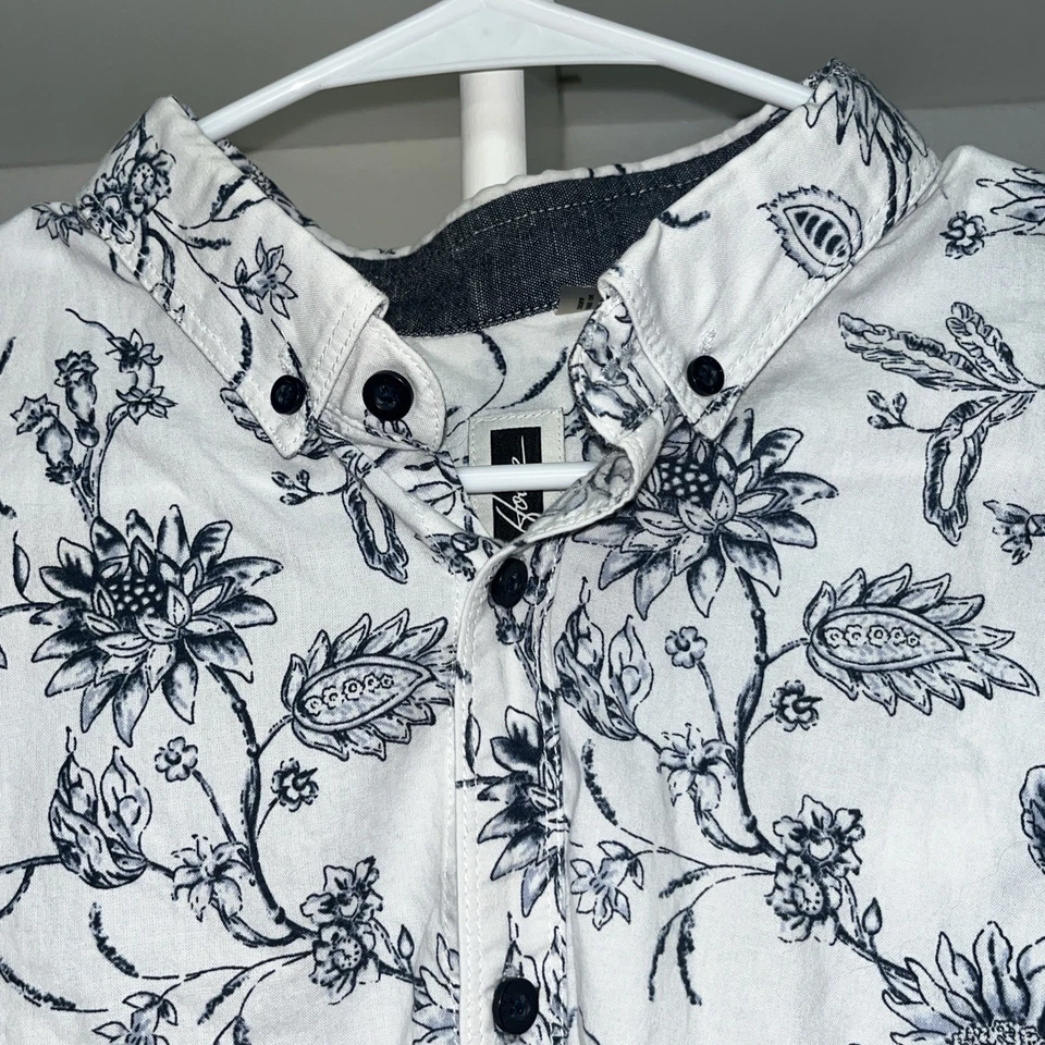 Howe Creative Work Force Men’s Blue Floral Print Cotton Button Up XXL - Image 3 of 4