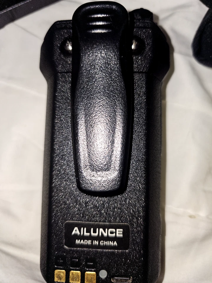 Retevis HA1G IP67 GMRS Radio (5 W, 256 Channels) – Untested, For Parts/Repair - Image 2 of 2