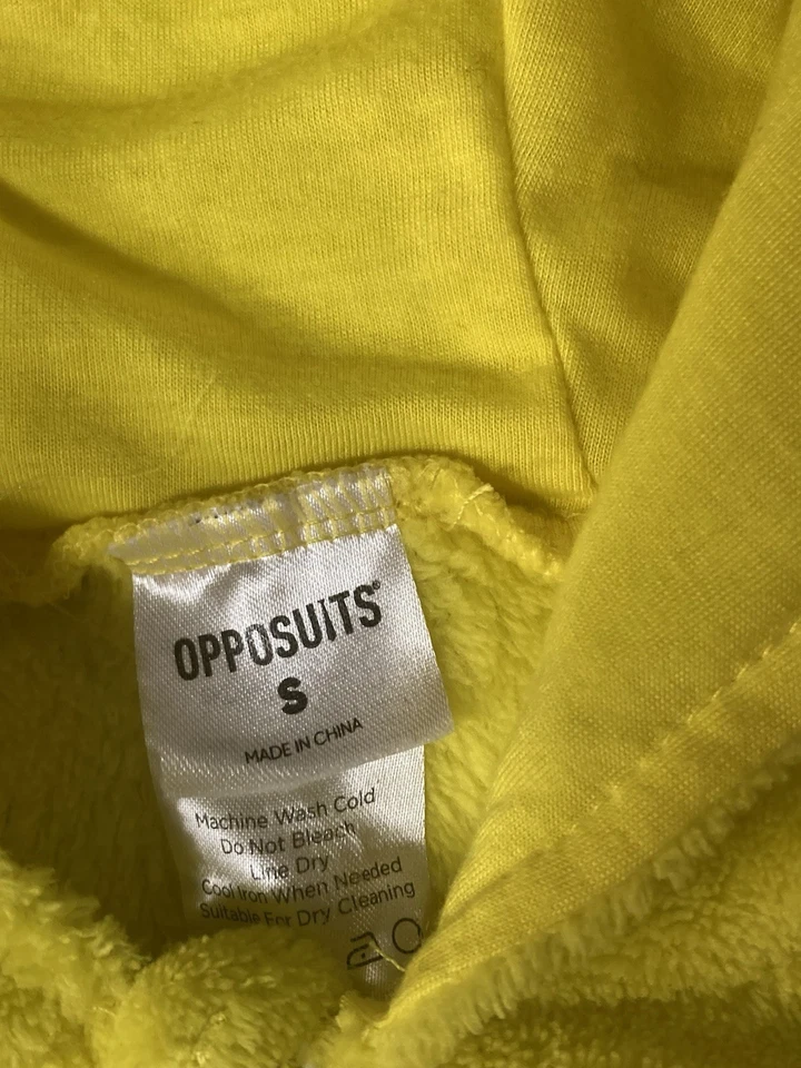 Pikachu One Piece Opposuits Talla Pequeña Foto 4 de 4