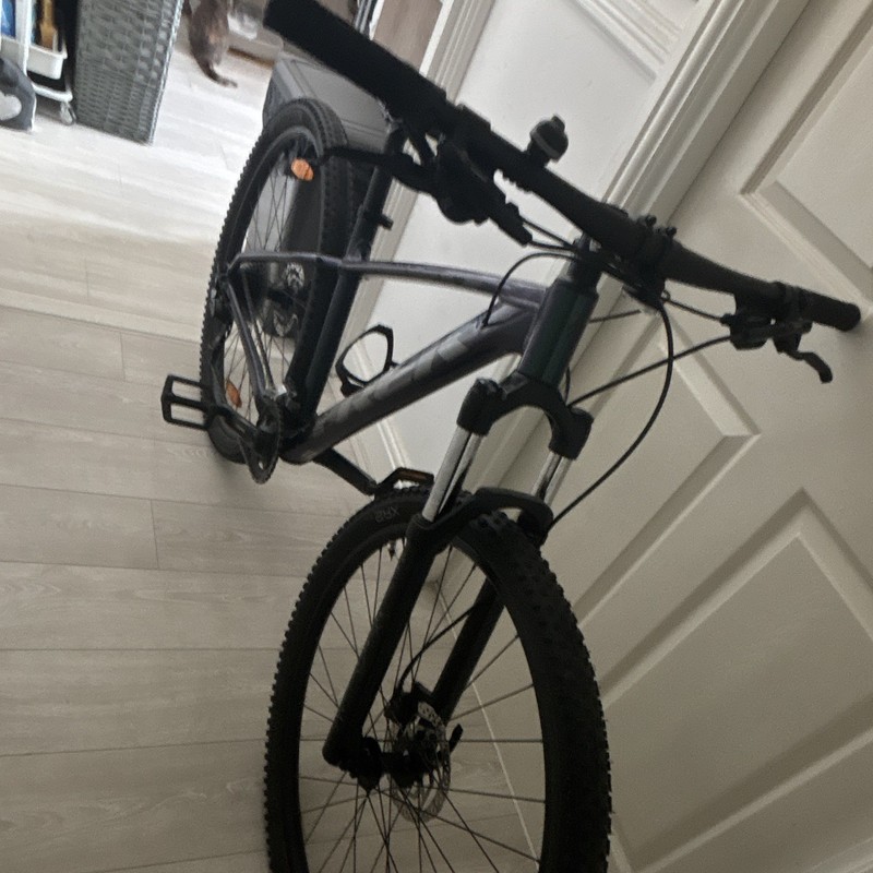 Trek Marlin 7 Mountain Bike 29in M Front Suspension Hydraulic Disc Green/Black