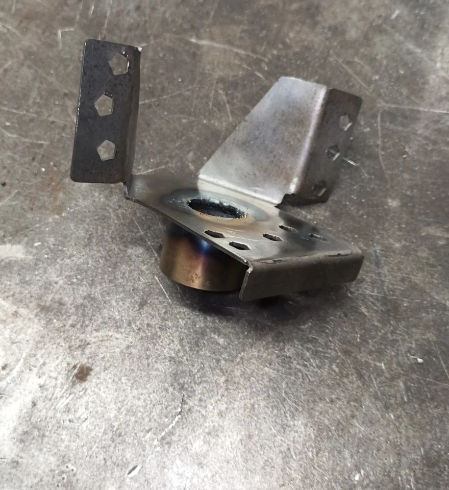 Mk5 / 6 Fiesta Rear Coil Spring Mount Bracket Repair Section ASSEMBLED Nearside - Image 3 of 3