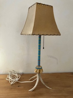 VTG Crow Indian Native American Hand Beaded Antler Western Lamp w/Vintage Shade