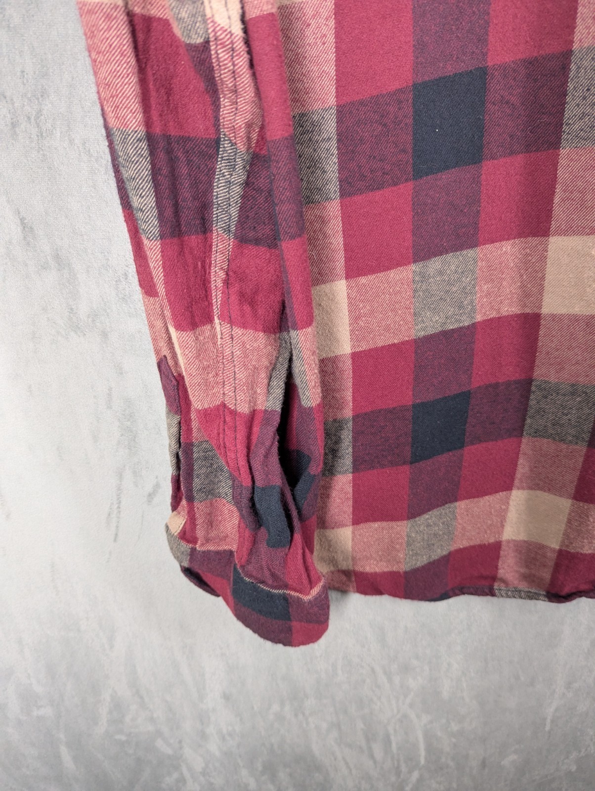 Tony Hawks Flannel Shirt Men's Size Large Plaid Cotton Button Up image 7