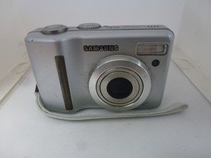 Samsung S830 Digital Camera *Tested & Working*
